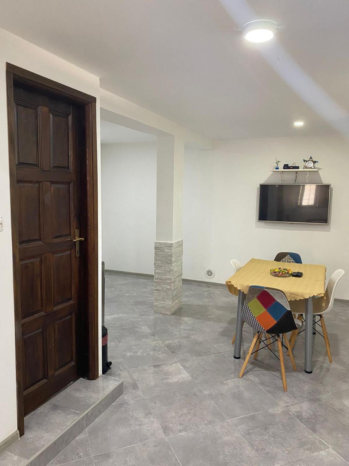 Milosavljevic Apartments Tivat Ngoại thất bức ảnh